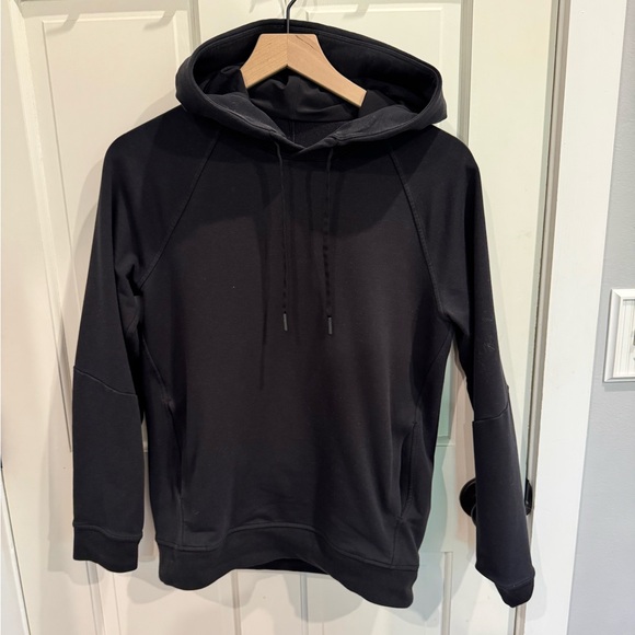 lululemon athletica Charcoal Men's Hoodie - Picture 1 of 4